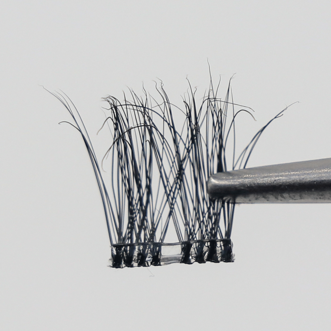 PRO Self-Adhesive Cluster Lashes