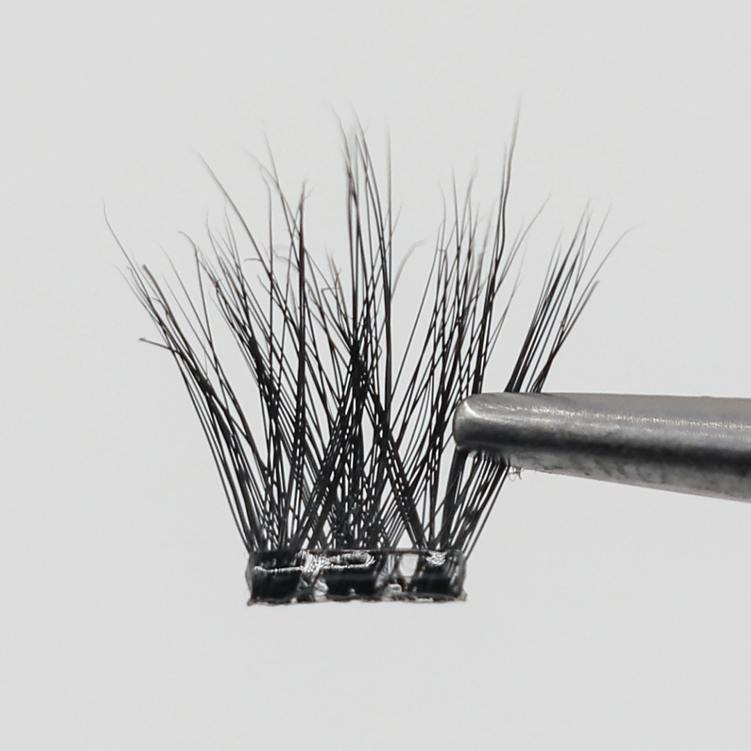 PRO Self-Adhesive Cluster Lashes